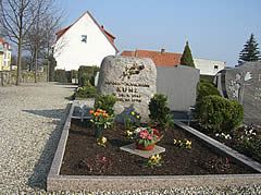 Grabmal Elze Steinmetz Elze, Aussentreppe Naturstein Treppe Salzhemmendorf, Gronau Kchenarbeitsplatten Granit