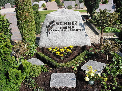 Grabmal Elze Steinmetz Elze, Aussentreppe Naturstein Treppe Salzhemmendorf, Gronau Kchenarbeitsplatten Granit